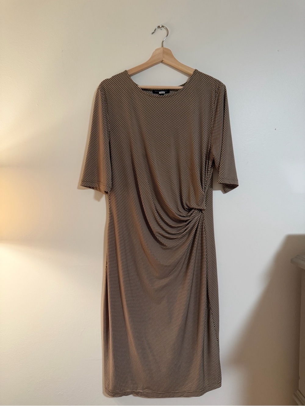 Banana Republic L Brown Geometric Ruched Midi Dress Stretch 3/4 Sleeve